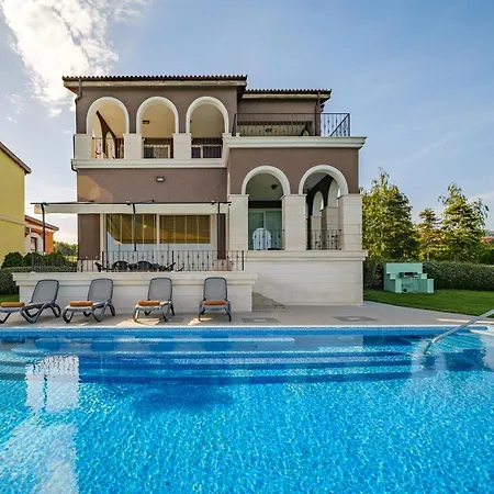 Villa At Lighthouse Golf By Parnas Estate Balchik