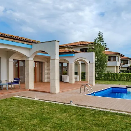 וילה At Lighthouse Golf By Parnas Estate *