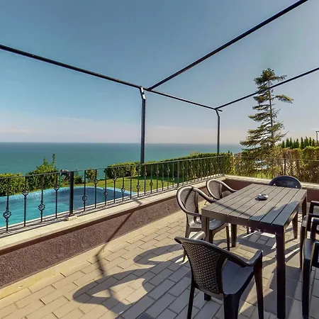 וילה At Lighthouse Golf By Parnas Estate בלצ'יק