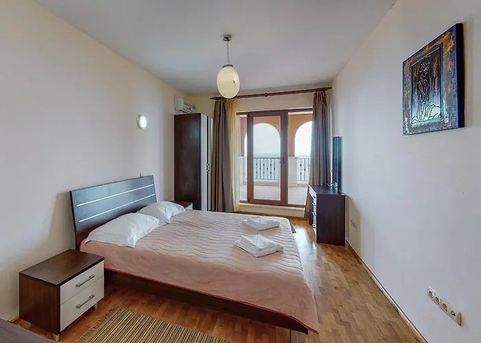 At Lighthouse Golf By Parnas Estate Villa Balchik