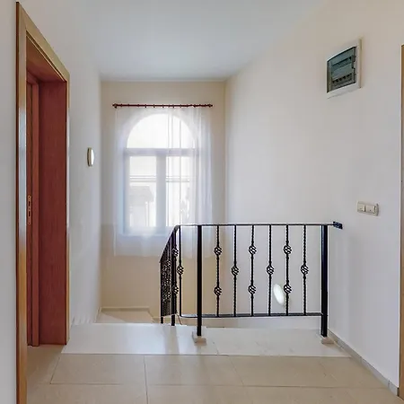 Villa At Lighthouse Golf By Parnas Estate